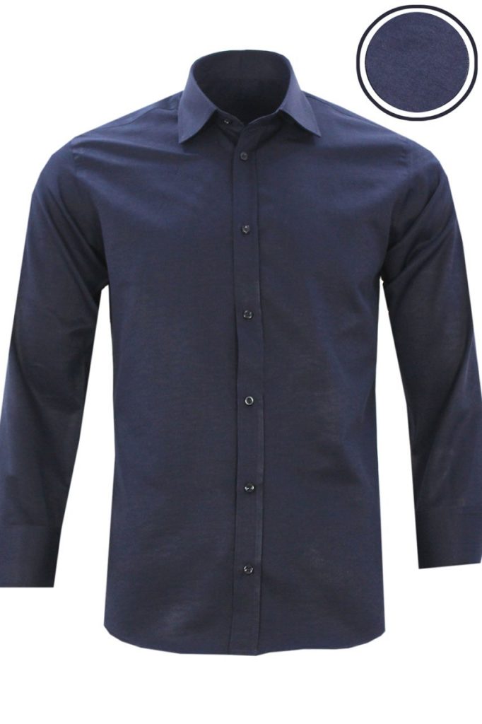 Мужская темно-синяя рубашка slim fit с длинным рукавом без карманов, 67% хлопок, 33% полиэстер, подходит для стильного образа