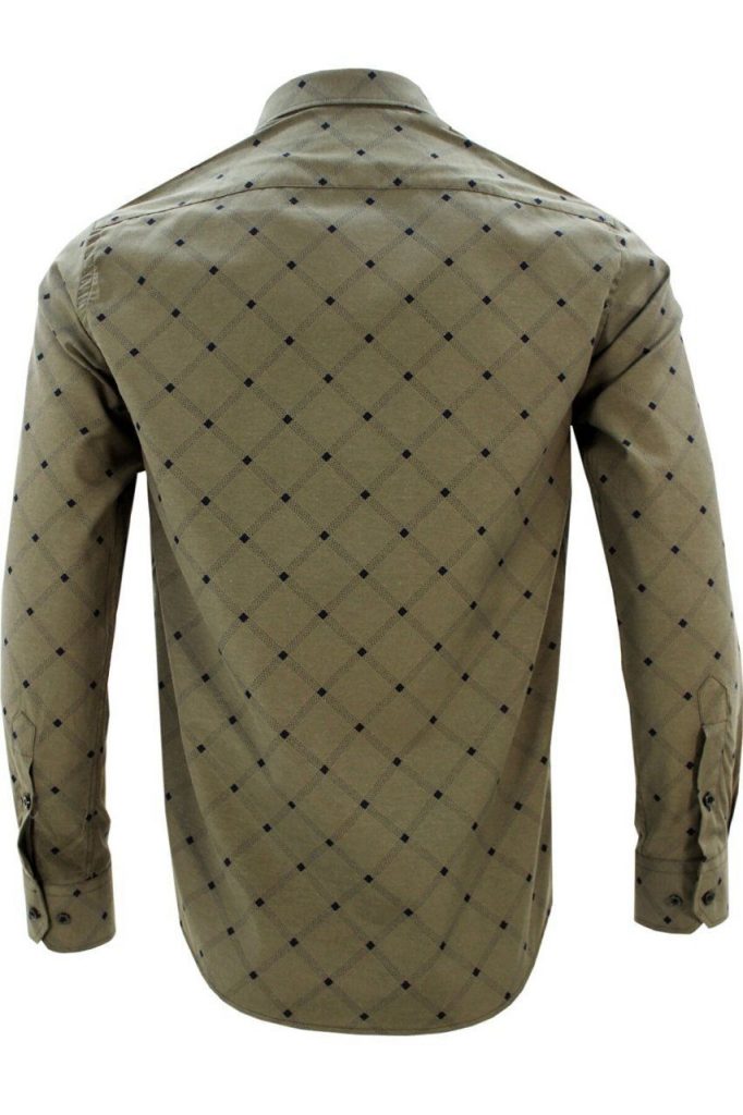 Мужская slim fit рубашка с зеленым узором от VARETTAM, 67% хлопок, 33% полиэстер, длинные рукава, идеальная посадка для стильного образа — изображение 3