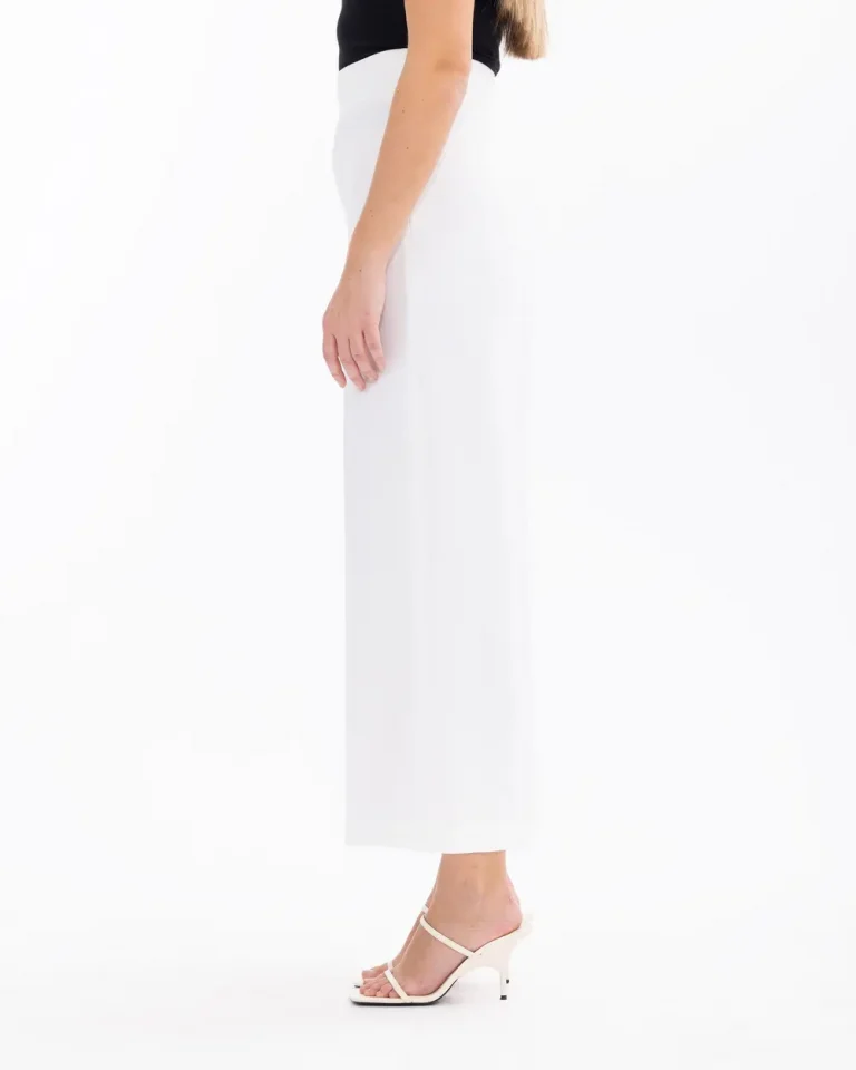 1731980050-ngazc1k9xl-4.webp