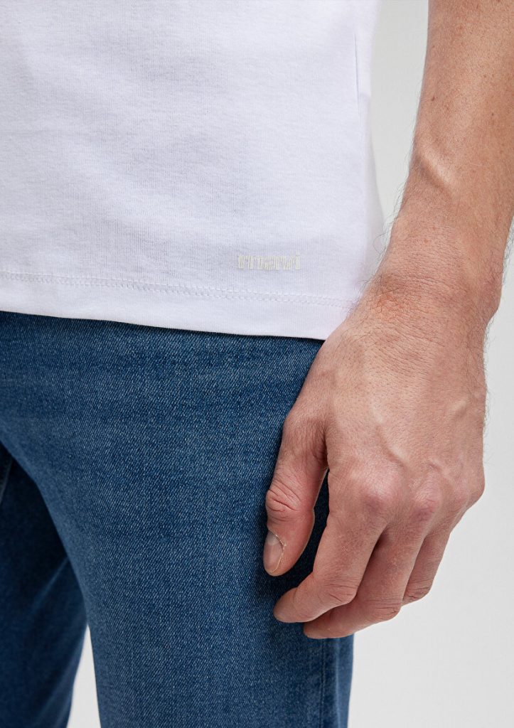 Т-shirt белый с V-образным вырезом и рибаной от MAVI, 100% хлопок, slim fit, короткий рукав, супер мягкий материал, размер XS — изображение 5