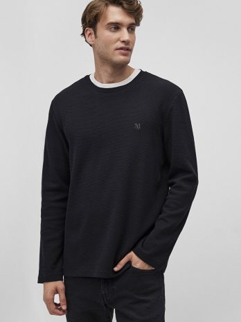 Черная футболка с длинным рукавом Slim fit, круглый вырез, 100% хлопок, доступна в размерах S, M, L, XL, XXL, XS