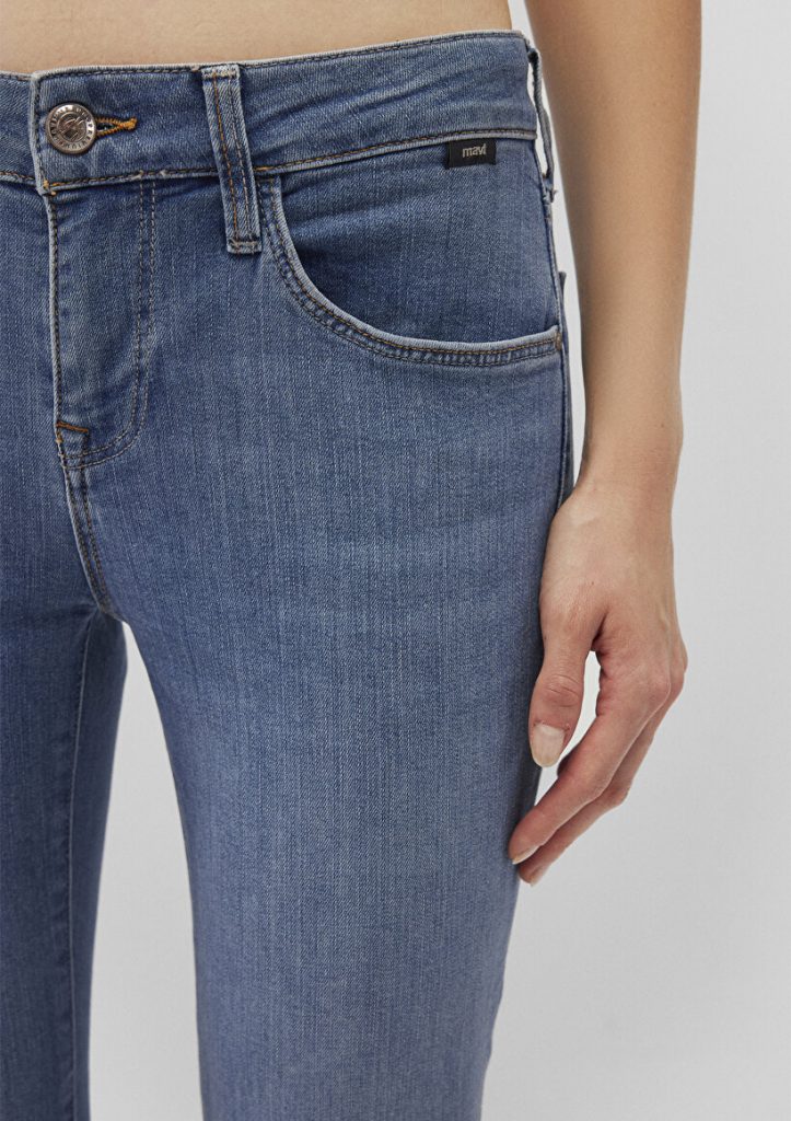 Джинсы MAVI Ada Casual Vintage Индиго Мависи, boyfriend стиль, нормальная талия, прямые брюки, состав: 80% хлопок, 18% полиэстер, 2% эластан — изображение 5