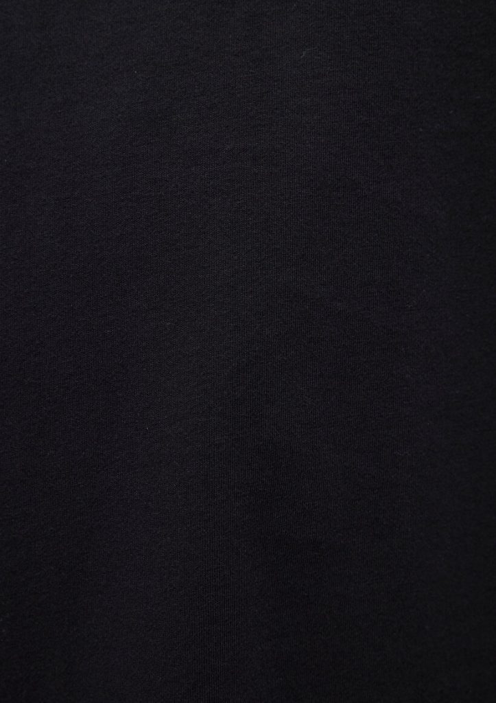 Удлинённая чёрная базовая футболка MAVI из 100% хлопка, Slim Fit, с коротким рукавом и круглым вырезом, доступна в размерах S, XS, M, L — изображение 7