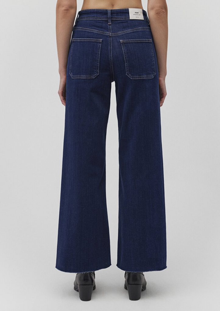 Джинсы Paloma Marine Mavi Premium Wide Leg из коллекции Mavi All Blue с переработанным полиэстером, удобный кроя и просторными брюками — изображение 4