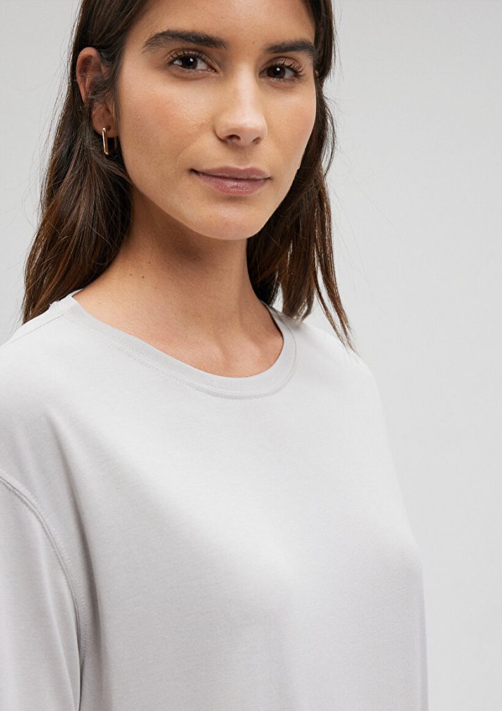Мужская футболка TENCEL TM серого цвета,regular fit, с коротким рукавом и круглым вырезом, мягкая и дышащая, 79% Modal (Tencel™), 21% Polyester — изображение 5