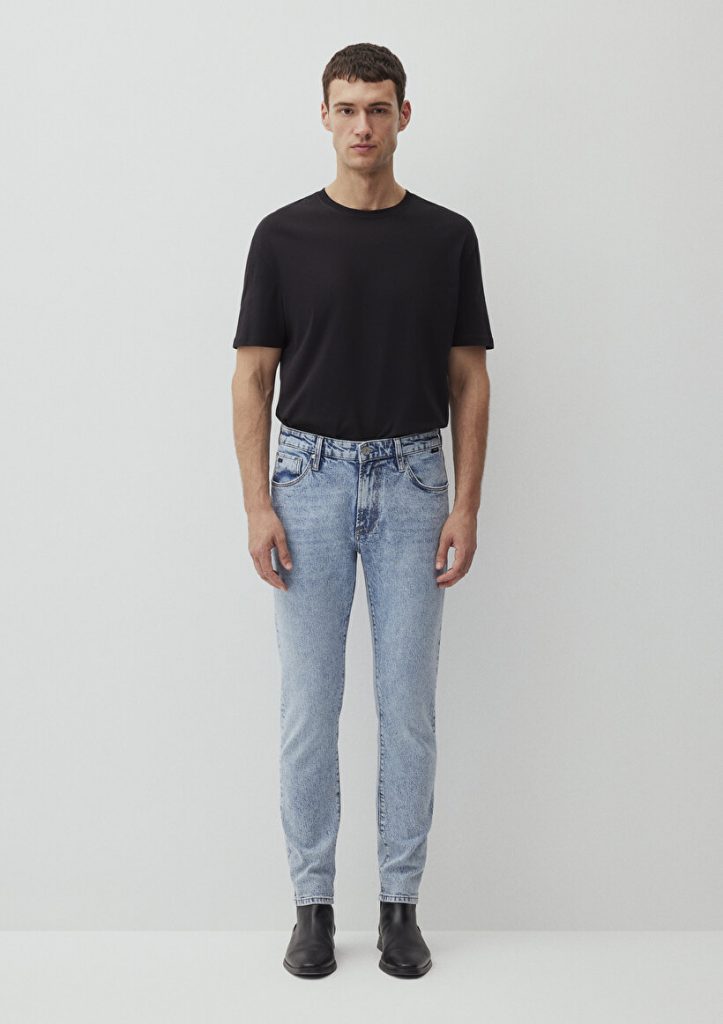 Джинсы Milan Classic Denim светло-голубого цвета с зауженным кроем, 99% хлопок, 1% эластан, размеры 27-34 от бренда MAVI — изображение 2