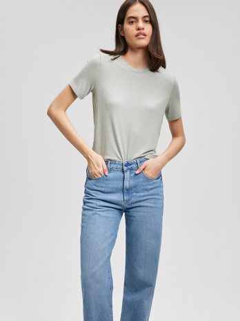 Основная футболка Lux Touch TENCEL TM зеленого цвета, регулярный крой, с коротким рукавом и круглым вырезом, мягкая и дышащая ткань