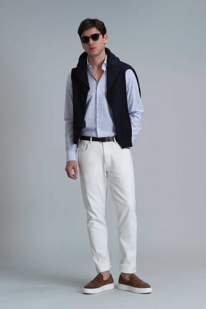 Удобная классическая мужская рубашка Varda Slim Fit синего цвета, доступные размеры S, M, L, XXL — изображение 2