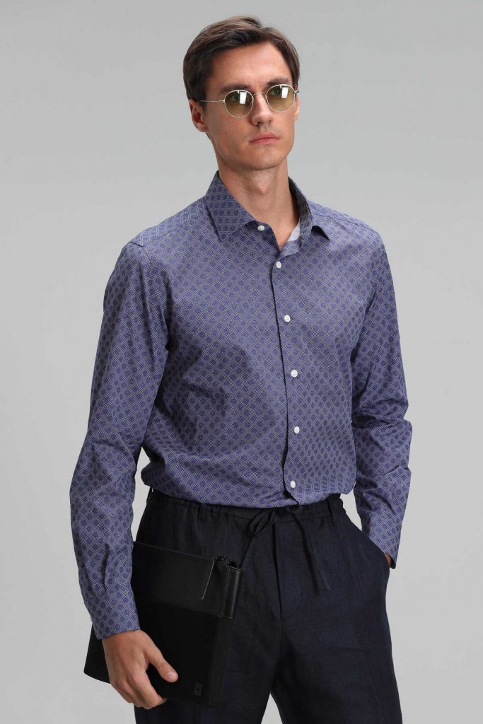 Мужская умная рубашка Slim Fit темно-синего цвета, доступна в размерах S, M, L, XL — изображение 4