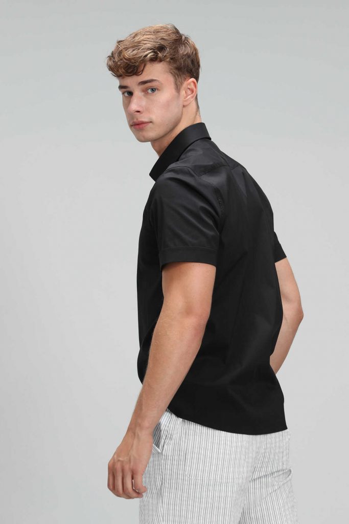 Умная черная рубашка Arus для мужчин Slim Fit — изображение 6