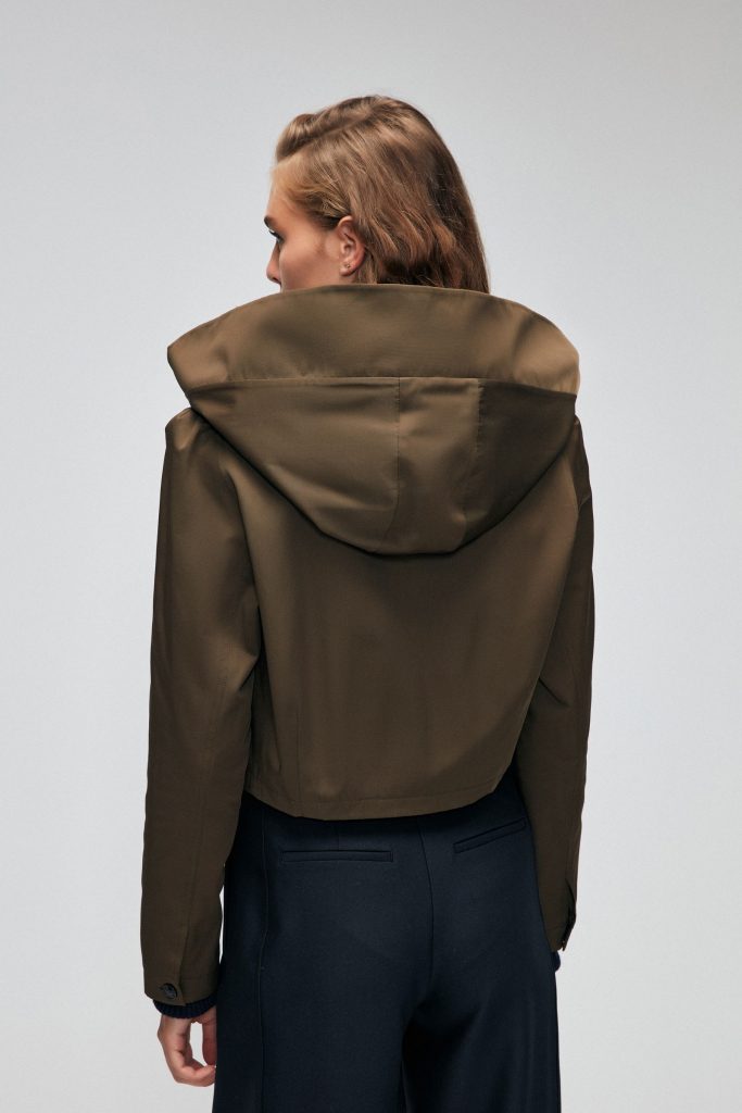 Короткий тренчкот Haki Moda Tutkusu с капюшоном, пуговицами и боковыми карманами, 100% полиэстер, повседневный стиль, размер 40-44 — изображение 3