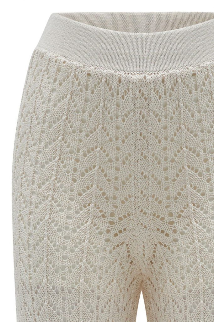 Бежевые ажурные трикотажные брюки Moda Tutkusu из 70% хлопка и 30% полиэстера для стильного образа — изображение 5