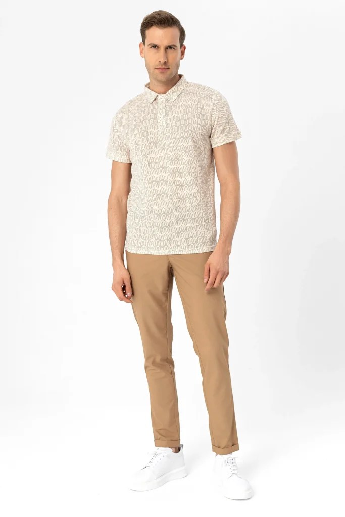Футболка с узором поло, Slim Fit, 100% полиэстер, цвет экрю, размеры XL, L, M, XXL, Турецкое производство — изображение 2