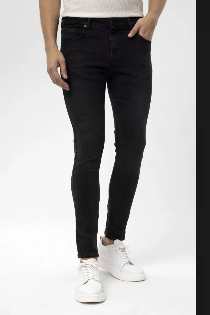 1731995136-jeji3prif2-super-slim-kalip-duz-pantolon_pn2016600134-s09_siyah-siyah_2_enbuyuk.webp