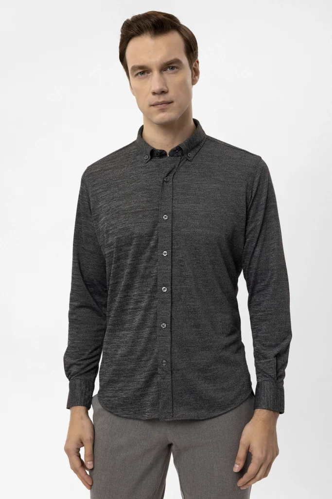 Рубашка с манжетами, модель slim fit, черного цвета, состав: 20% хлопка, 60% полиэстера, 20% вискозы, Турецкое происхождение — изображение 3