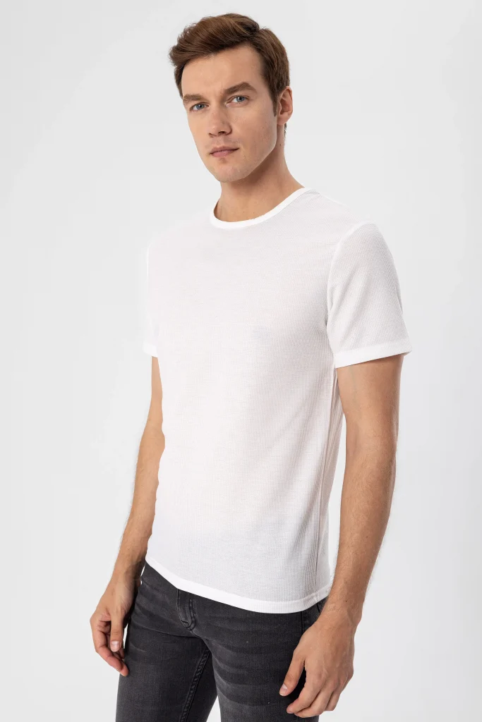 Мужская футболка с о-образным вырезом, slim fit, белая, с амбруры, 65% полиэстер, 35% вискоза, размер XXL, производство Турция — изображение 5