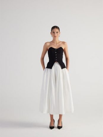 Юбка Markano Olivia белая, модели XS, с поясом, подкладкой и карманами, из поплиновой ткани, идеальна для стильного и удобного образа