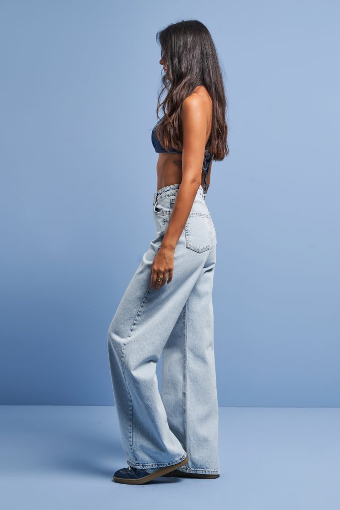Женские джинсы "Снег" прямого кроя, 100% котон, стандартная длина, модели Wide Leg Fit, размеры 34-42 — изображение 3