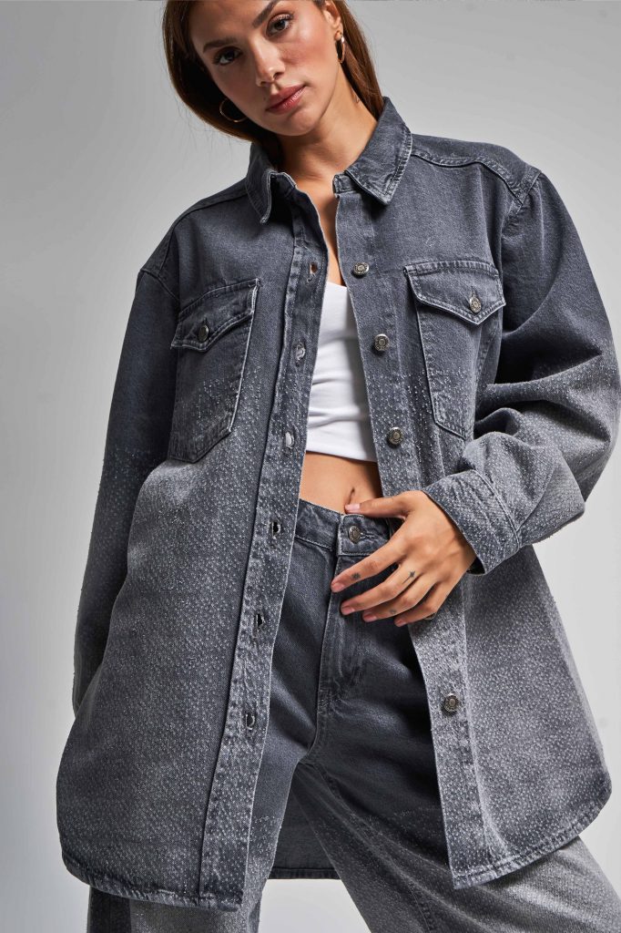 Женский oversize жакет цвета фюме с износостойкими деталями 100% хлопок стандартной длины