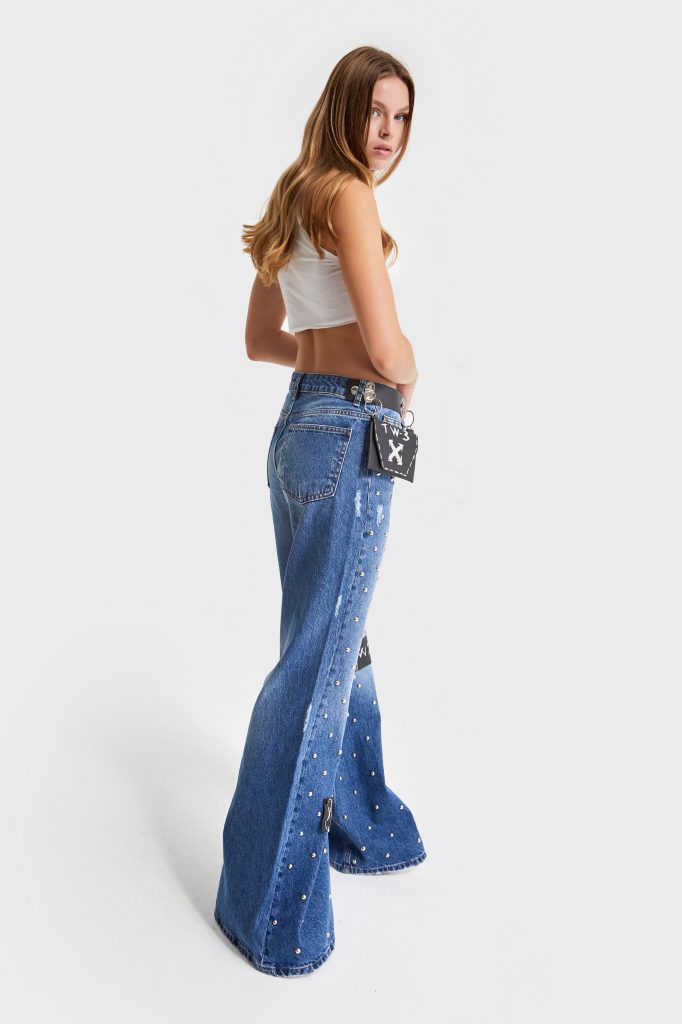 1732176278-h8gndvjx6c-kadin-kot-rengi-droplu-flare-fit-tasarim-denim-17414.jpg