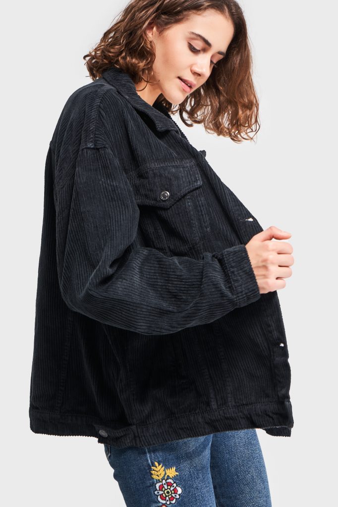 Женский Oversize жакет из вельвета цвет фюме, доступен в размерах XS/S и M/L — изображение 2