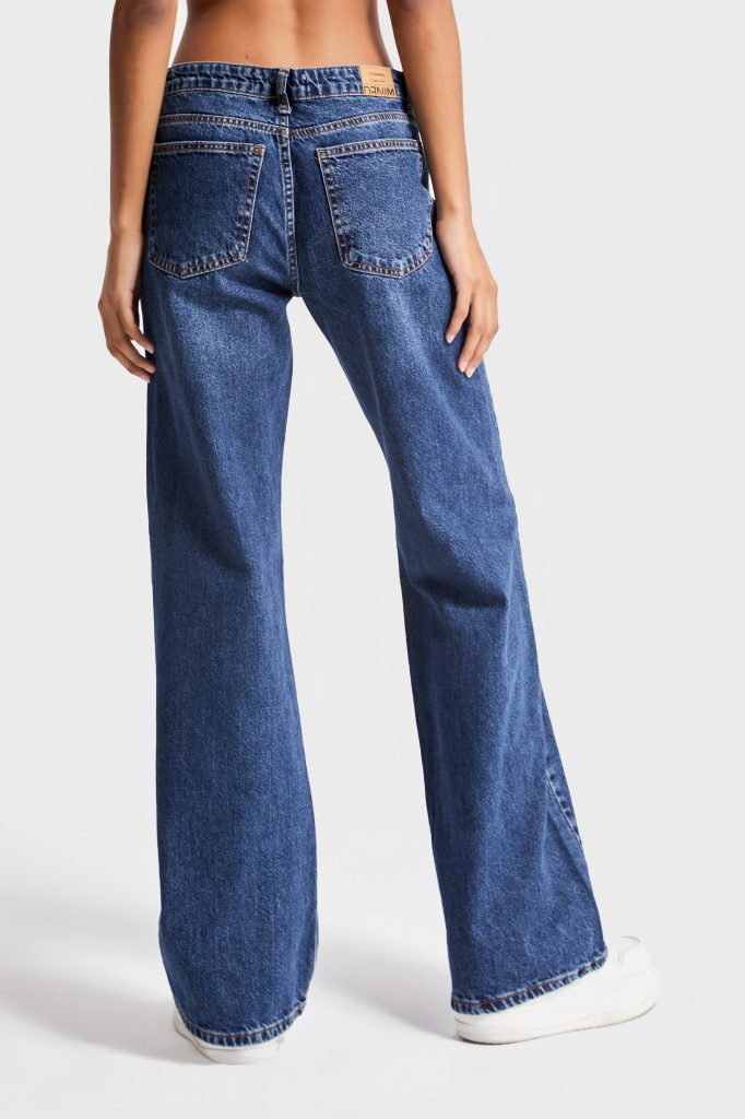 Женские тёмно-синие джинсы baggy flared fit из 100% хлопка, модели 34-42. Стандартная длина для всех размеров, стильный дизайн — изображение 3