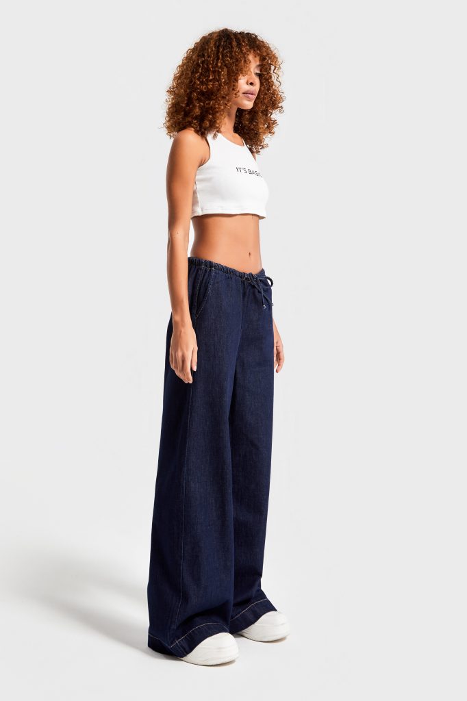 1732176344-xkgke3x9dp-kadin-indigo-renk-7w450-rahat-kumas-bol-kesim-denim-18474.jpg