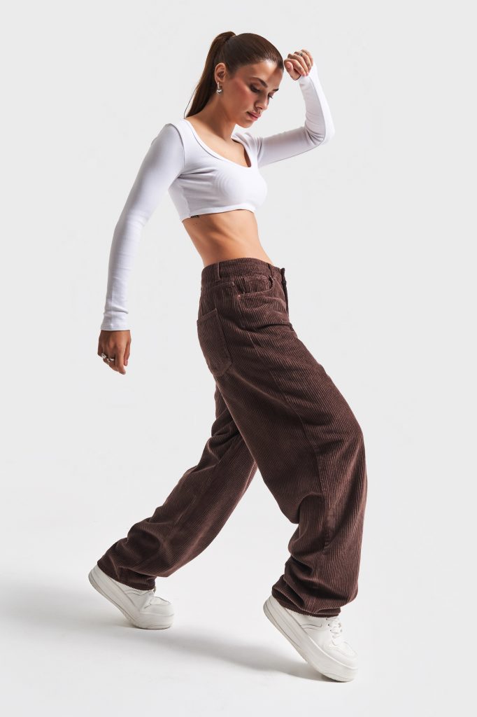 Kadın Kahve Renk 29w416 Kalın Fitilli Skater Fit Kadife Pantolon — изображение 5
