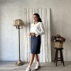 Короткая юбка индиго синего цвета из кашемира, узкий крой, состав: 30% шерсть, 55-60 см длина, рекомендована ручная стирка — изображение 2