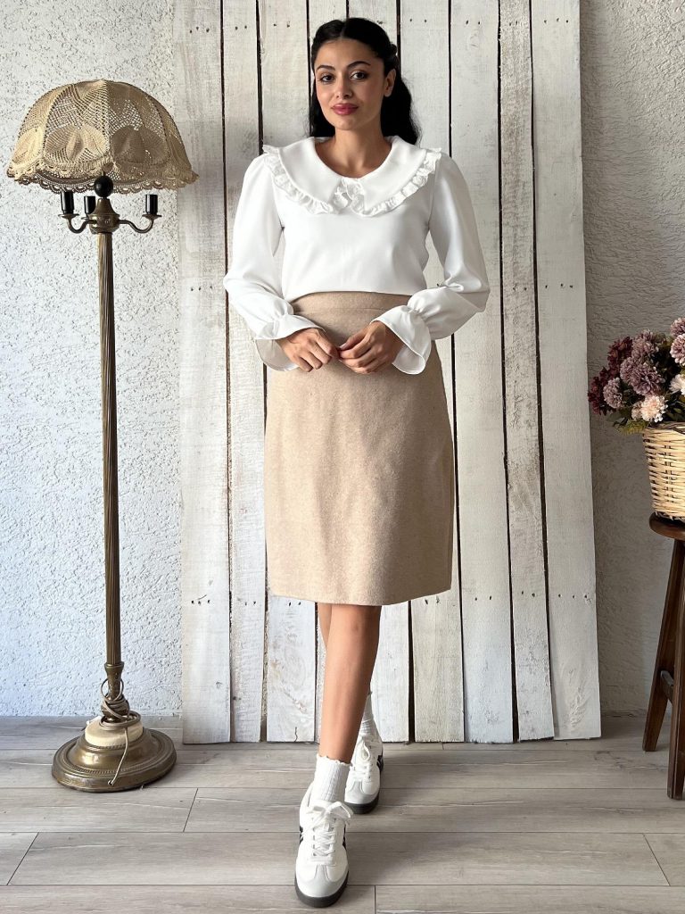 Бежевая короткая юбка из кашемира, узкая модель, 30% шерсть, длина 55-60 см, подходит для размеров 36-46