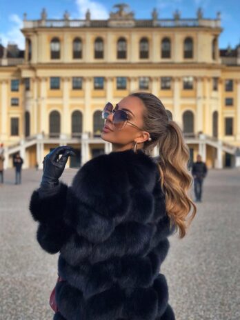 Шуба из лисьего меха с квадратными вставками Gloria(черный)